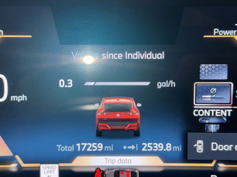 Used 2024 BMW X2 xDrive28i image 25