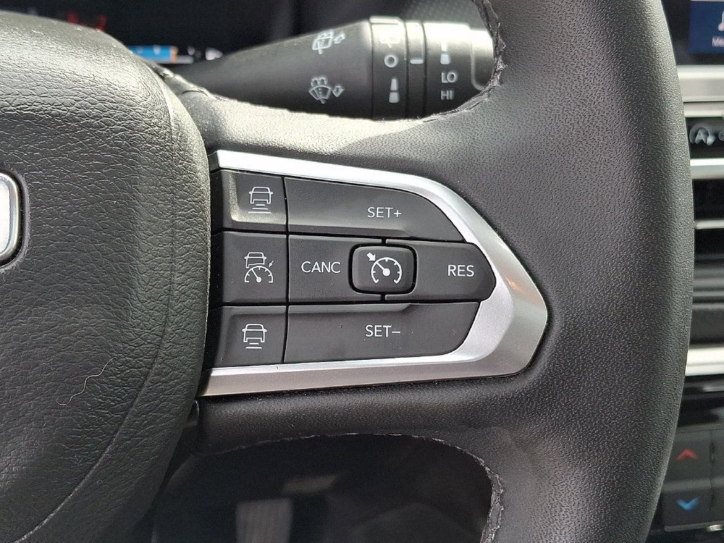 Certified 2025 Jeep Compass Limited w/ High Altitude Package AWD/4WD image 23