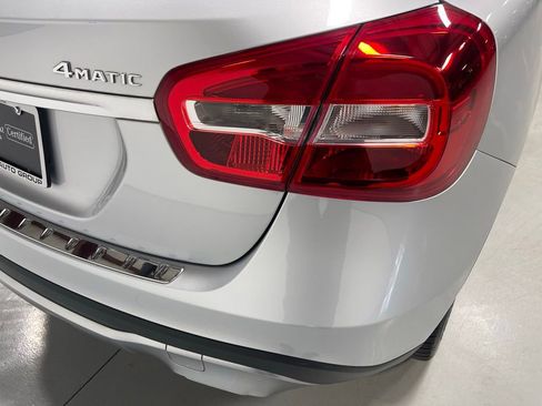 Used 2019 Mercedes-Benz GLA 250 4MATIC image 14