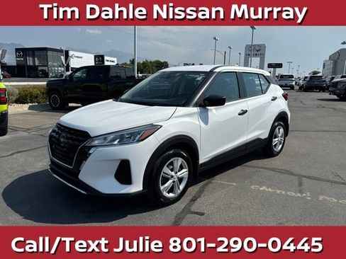 Used 2024 Nissan Kicks S FWD image 4