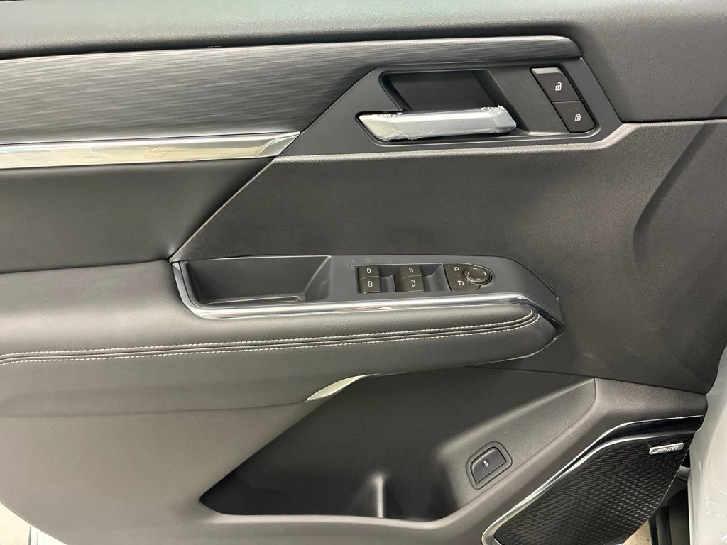 New 2027 GMC Acadia Elevation w/ Black Edition AWD/4WD image 27