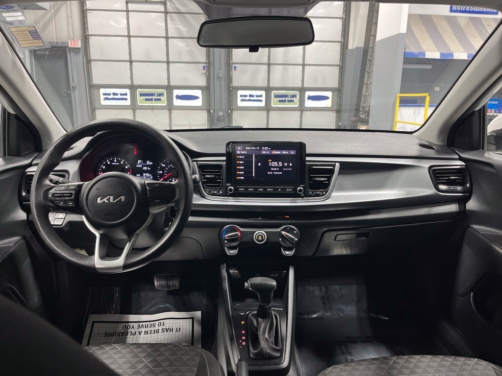 Used 2023 Kia Rio LX FWD image 31