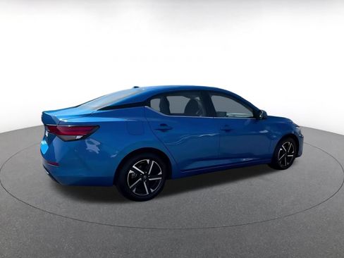 Used 2025 Nissan Sentra SV FWD image 13