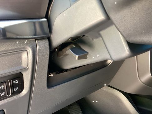 New 2025 Ford F150 Lariat w/ Equipment Group 501A Mid image 63