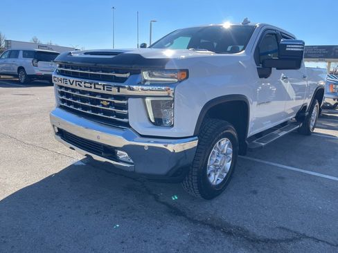 Certified 2022 Chevrolet Silverado 3500 LTZ w/ LTZ Plus Package image 6