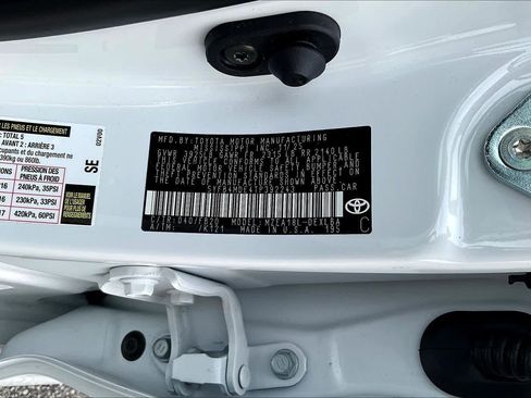 Used 2026 Toyota Corolla LE FWD image 33