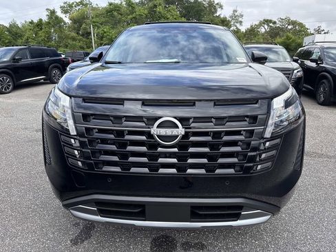 New 2026 Nissan Pathfinder Platinum w/ Cargo Package FWD image 9