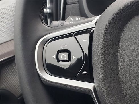 New 2026 Volvo XC90 B6 Ultra w/ Lounge Package image 19