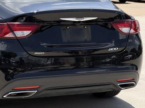 Used 2015 Chrysler 200 S w/ Navigation & Sound Group I AWD/4WD image 6