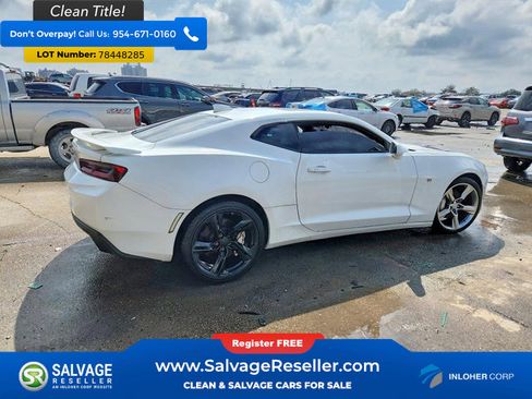 Used 2017 Chevrolet Camaro SS image 4