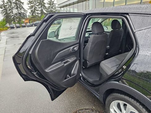 New 2027 Chevrolet Bolt LT w/ Comfort Package FWD image 15