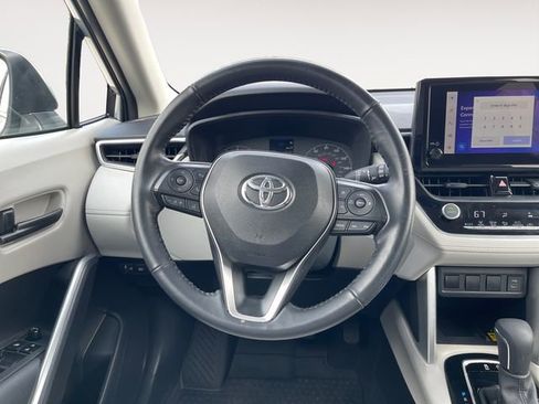Certified 2023 Toyota Corolla Cross LE AWD/4WD image 12