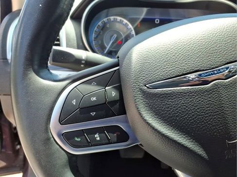 Used 2021 Chrysler 300 Touring L w/ Popular Equipment Group AWD/4WD image 15
