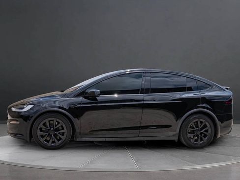 Used 2023 Tesla Model X AWD/4WD image 3