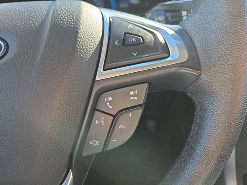 Certified 2022 Ford Edge SEL w/ Convenience Package image 15