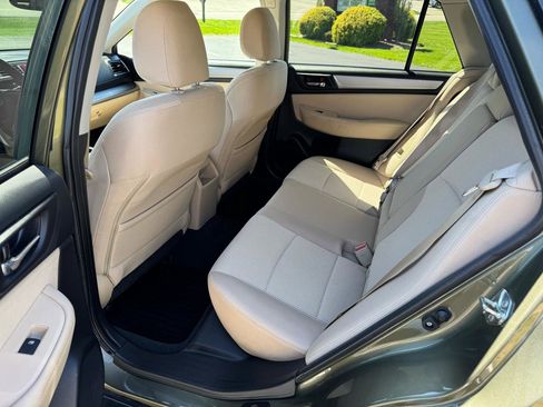 Used 2015 Subaru Outback 2.5i Premium image 18