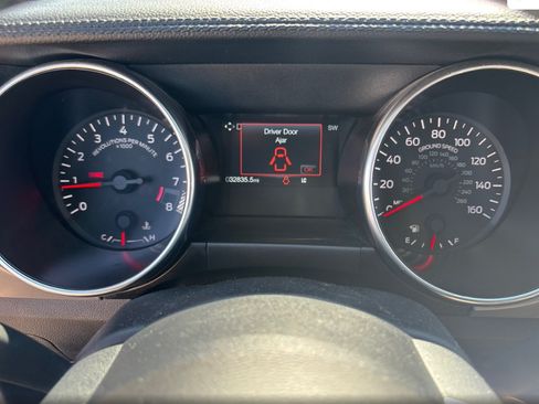 Used 2018 Ford Mustang GT Premium RWD image 8