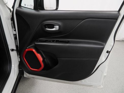 Certified 2023 Jeep Renegade Trailhawk AWD/4WD image 45