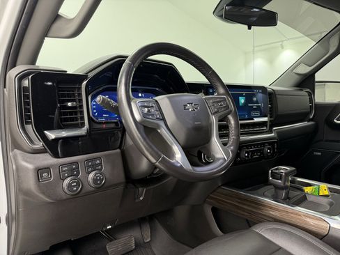 Used 2022 Chevrolet Silverado 1500 RST w/ RST All Star Premium Package image 16