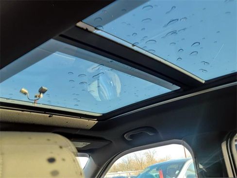 Used 2023 Chevrolet TrailBlazer ACTIV w/ Sun and Liftgate Package image 24