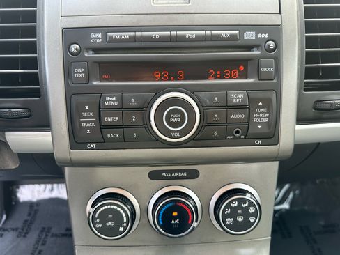 Used 2011 Nissan Sentra 2.0 S image 41