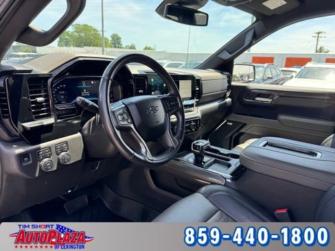 Used 2022 Chevrolet Silverado 1500 ZR2 AWD/4WD image 3