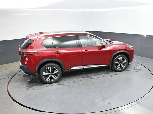 Used 2022 Nissan Rogue Platinum w/ Head-Up Display Package AWD/4WD image 39