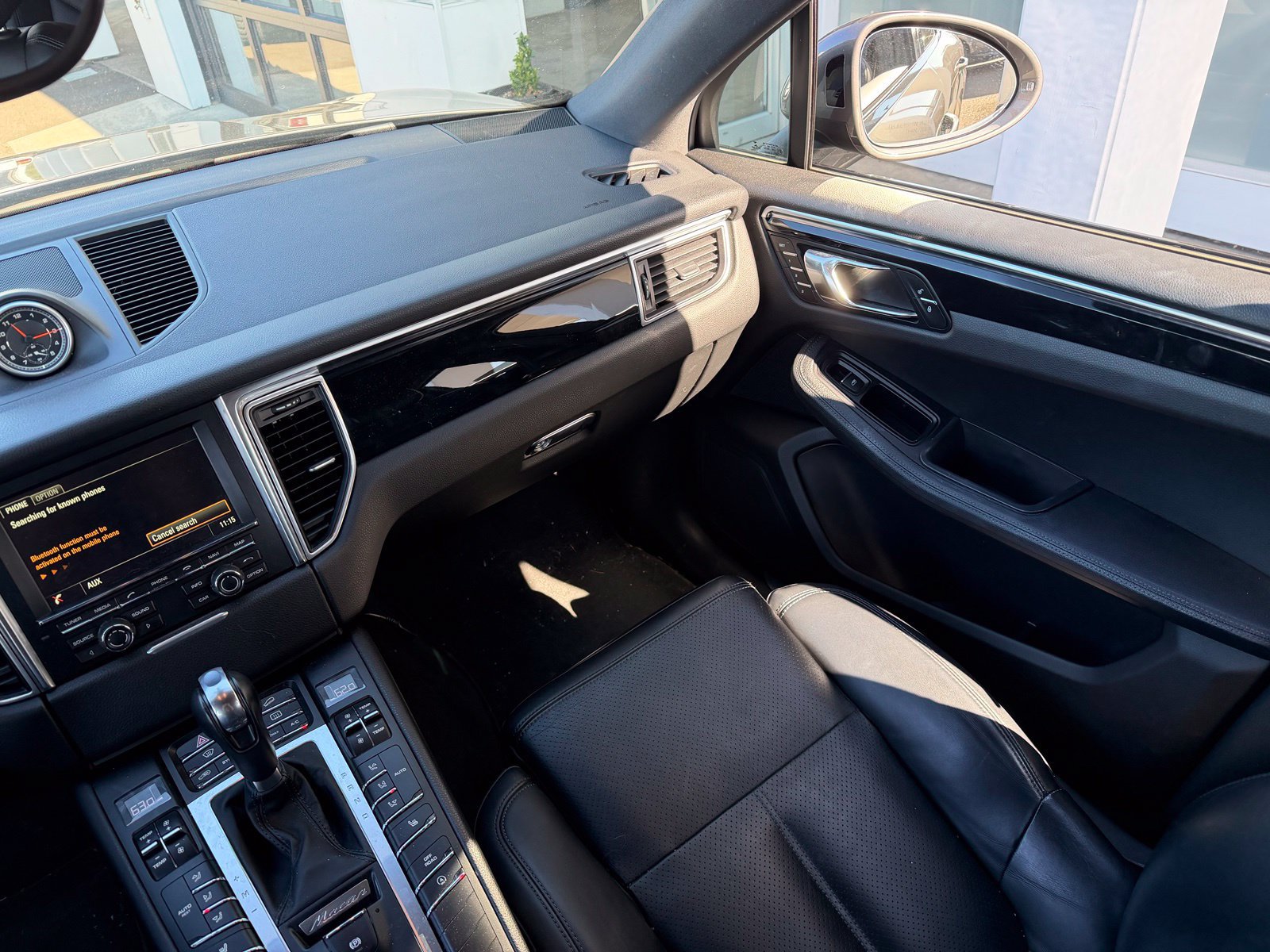 Used 2016 Porsche Macan S AWD/4WD image 7