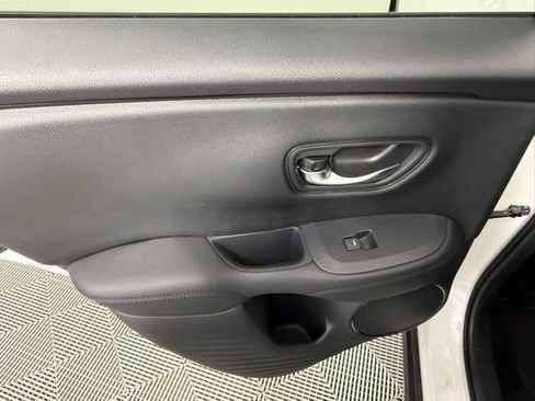 Used 2026 Honda HR-V LX image 32
