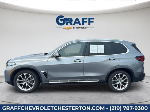 Used 2026 BMW X5 xDrive40i AWD/4WD image 3