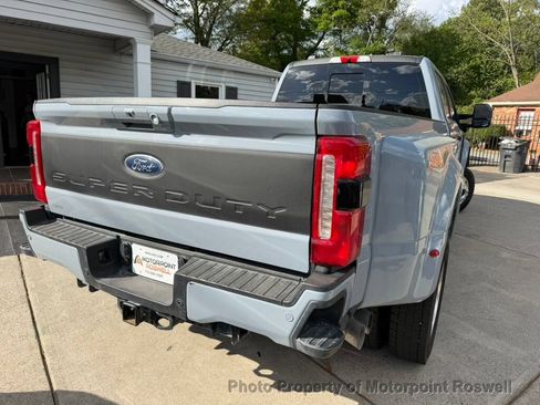 Used 2025 Ford F450 Lariat w/ Lariat Ultimate Package AWD/4WD image 5