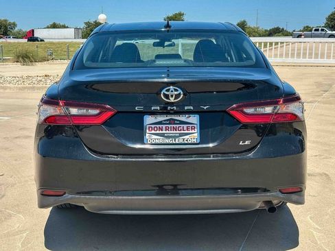 Used 2021 Toyota Camry LE FWD image 4