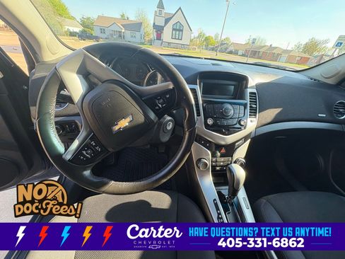 Used 2014 Chevrolet Cruze LT w/ RS Package FWD image 21