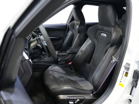 Used 2017 BMW M3 image 31