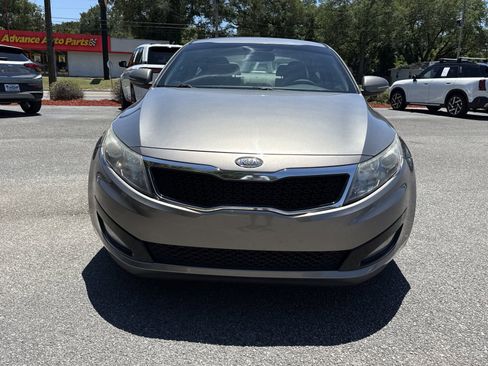 Used 2012 Kia Optima LX FWD image 9