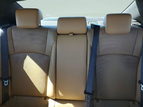 Used 2019 Lexus ES 350 w/ Premium Package image 13