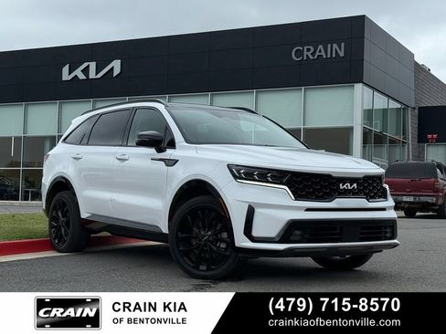 Used 2023 Kia Sorento SX AWD/4WD image 1