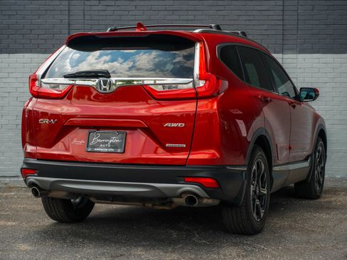 Used 2018 Honda CR-V Touring image 5