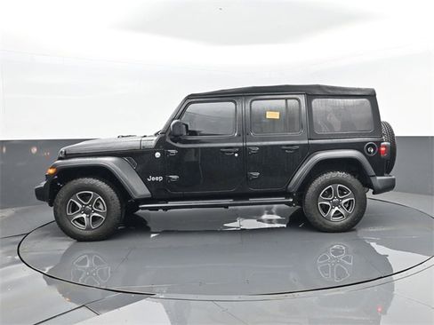 Used 2021 Jeep Wrangler Unlimited Sport image 5