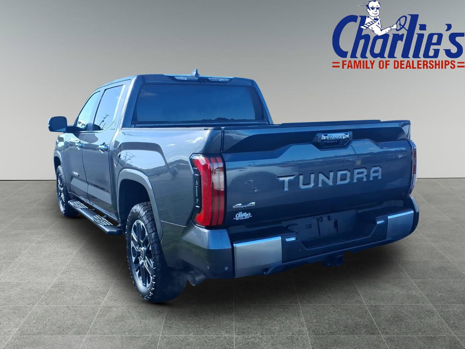 Used 2024 Toyota Tundra Limited AWD/4WD image 5