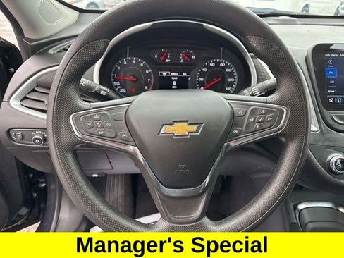 Used 2023 Chevrolet Malibu LT FWD image 16