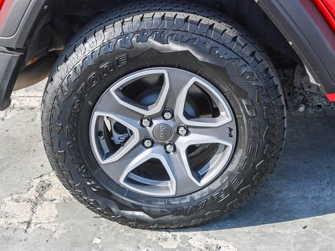 Used 2023 Jeep Wrangler Sport S image 12