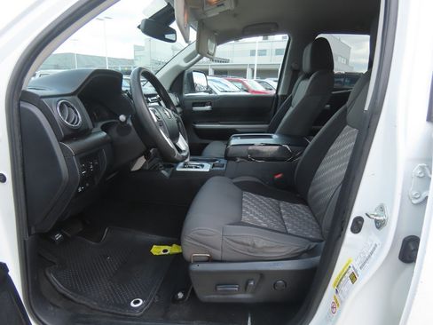 Used 2019 Toyota Tundra SR5 w/ SR5 Upgrade Package RWD image 25