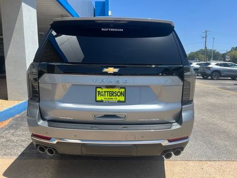 Used 2025 Chevrolet Tahoe Premier RWD image 10