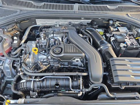 Used 2024 Volkswagen Jetta Sport image 22