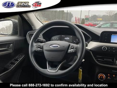 Used 2021 Ford Escape S image 15