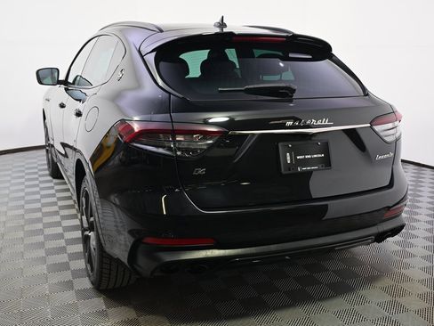 Used 2021 Maserati Levante GranSport image 4