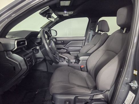 Used 2025 Toyota Tacoma SR image 12