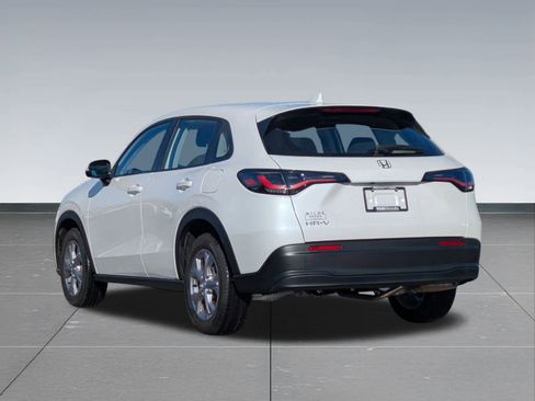 Certified 2025 Honda HR-V LX image 10