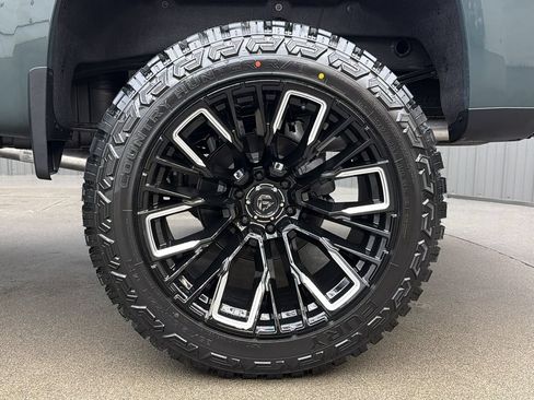 Used 2026 Chevrolet Silverado 1500 LTZ w/ LTZ Premium Package AWD/4WD image 12